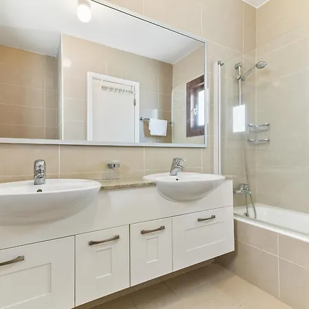 2 Bedroom Anatoli With Communal Pool, Aphrodite Hills * Kouklia