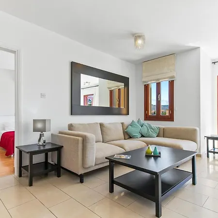 2 Bedroom Anatoli With Communal Pool, Aphrodite Hills Apartment
