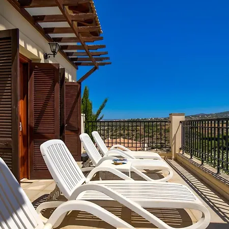 2 Bedroom Anatoli With Communal Pool, Aphrodite Hills * Kouklia