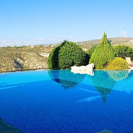Apartment 2 Bedroom Anatoli With Communal Pool, Aphrodite Hills Kouklia