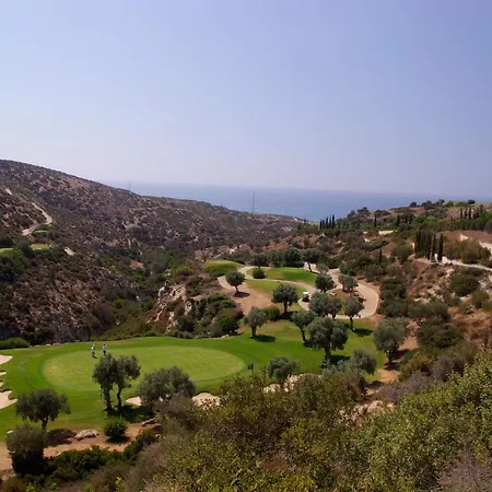 2 Bedroom Anatoli With Communal Pool, Aphrodite Hills *
